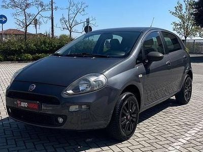 Usata Fiat Punto Pop 77 CV (56 kW) 2012 Grigio Utilitaria
