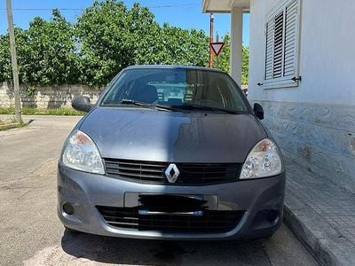 Usata Renault Clio II 75 CV (55 kW) 2009 Blu Utilitaria