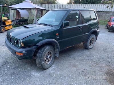 usata Nissan Terrano Terrano II 2.7 turbodiesel 3 porte SE