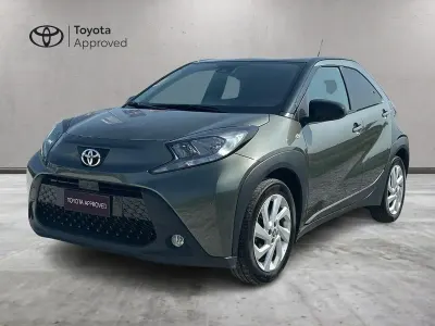 Usata Toyota Aygo X Trend 72 CV (52 kW) 2022 Verde SUV