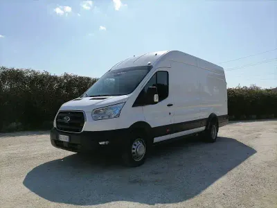 Begagnad Ford Transit Trend 170 HK (125 kW) 2021 Vit Van
