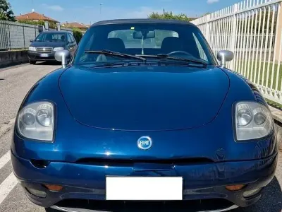 Usata Fiat Barchetta 131 CV (96 kW) 2002 Blu Cabrio