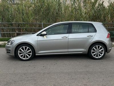 Usata VW Golf VII Highline 110 CV (80 kW) 2015 Grigio Utilitaria