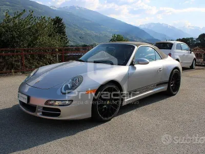 Usata Porsche 911 Carrera Cabriolet 325 CV (239 kW) 2005 Grigio Cabrio