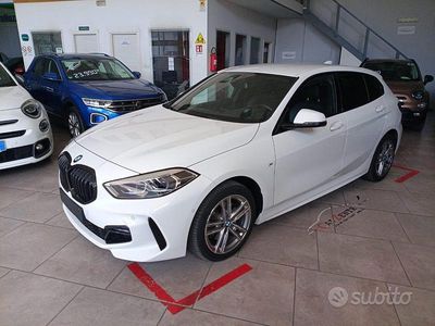 Usata BMW 118 M Sport 150 CV (110 kW) 2022 Bianco Utilitaria