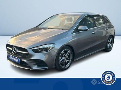 Grigio Usata 2024 Mercedes B180 Advanced Plus Monovolume | 31.450 € (Buon prezzo)