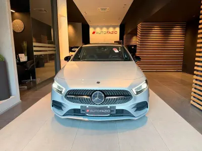 Usata Mercedes A180 AMG Line Premium 116 CV (85 kW) 2023 Argento Berlina
