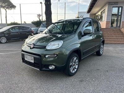 Usata Fiat Panda 4x4 74 CV (54 kW) 2014 Verde Utilitaria