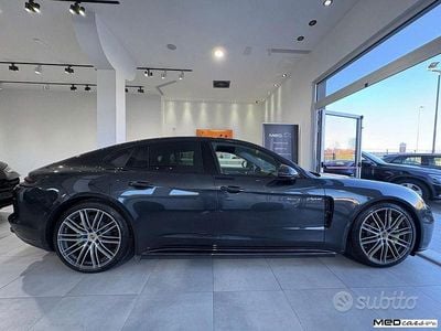 Usata Porsche Panamera 4 E-Hybrid 330 CV (242 kW) 2019 Grigio Utilitaria