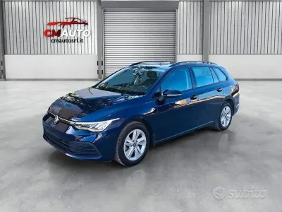 Usata VW Golf VIII Life 131 CV (96 kW) 2023 Other Station wagon