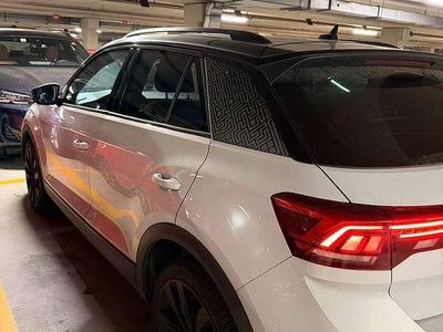 Usata VW T-Roc Style 116 CV (85 kW) 2019 Argento SUV