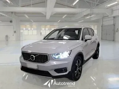 Usata Volvo XC40 Inscription 211 CV (155 kW) 2021 Bianco SUV