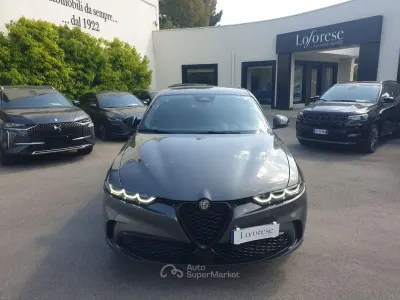 Begagnad Alfa Romeo Tonale Veloce 160 HK (117 kW) 2025 Grå SUV