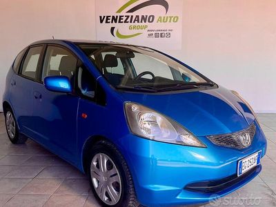Usata Honda Jazz Elegance 90 CV (66 kW) 2010 Blu Utilitaria