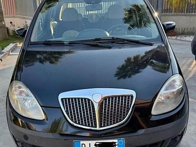 Usata Lancia Musa 90 CV (66 kW) 2007 Nero Monovolume
