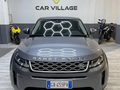 Begagnad Land Rover Range Rover evoque R-Dynamic 150 HK (110 kW) 2020 Grå SUV