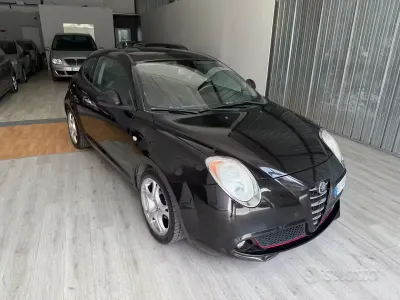 Gebraucht Alfa Romeo MiTo 105 PS (77 kW) 2011 Schwarz Kleinwagen