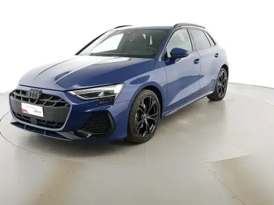 Usata Audi A3 S-Line 150 CV (110 kW) 2024 Blu ascari Berlina