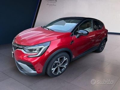 Usata Renault Captur Equilibre 101 CV (74 kW) 2022 Rosso SUV