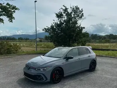 Usata VW Golf VIII GTI 245 CV (180 kW) 2021 Grigio Berlina