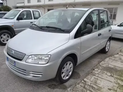 Usata Fiat Multipla Emotion 103 CV (75 kW) 2007 Grigio Monovolume