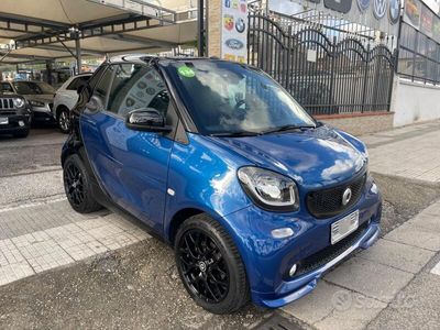 usata Smart ForTwo Cabrio 90 0.9 T twinamic Superpassion