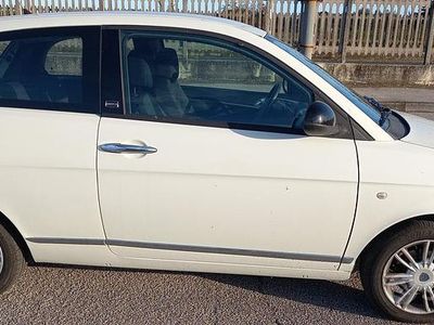 Usata Lancia Ypsilon 2012 Utilitaria
