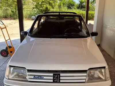 Usata Peugeot 205 60 CV (44 kW) 1995 Bianco Utilitaria