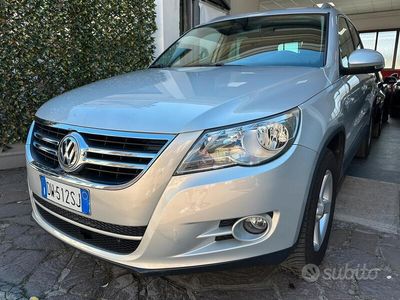 usata VW Tiguan 2.0 tdi Sport TAGLIANDI