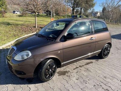 Usata Lancia Ypsilon 102 CV (75 kW) 2007 Utilitaria