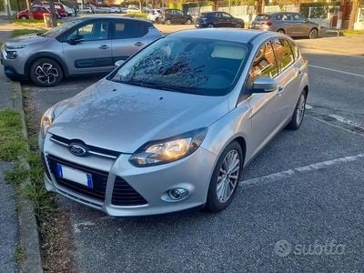 Usata Ford Focus Titanium S 150 CV (110 kW) 2011 Grigio Berlina