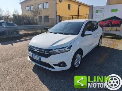 Usata Dacia Sandero Expression 65 CV (47 kW) 2023 Bianco Berlina