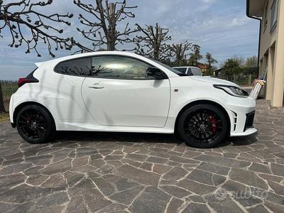 Usata Toyota Yaris 2025 Bianco Utilitaria