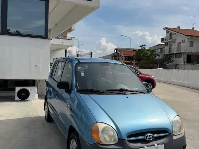 Usata Hyundai Atos 59 CV (43 kW) 2002 Bluazzurro Utilitaria