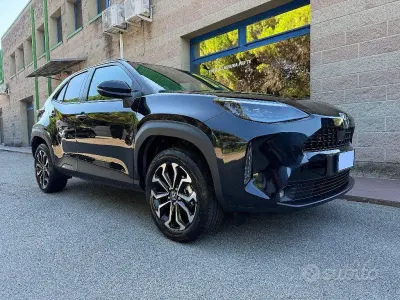 Usata Toyota Yaris Cross 92 CV (67 kW) 2024 Nero SUV