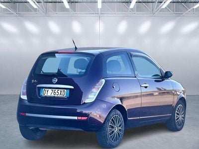 Begagnad Lancia Ypsilon 78 HK (57 kW) 2009 Grå Halvkombi