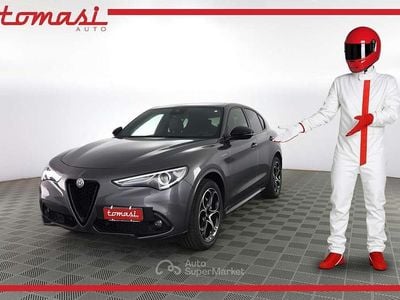 Usata Alfa Romeo Stelvio Veloce 209 CV (153 kW) 2023 Grigio vesuvio SUV