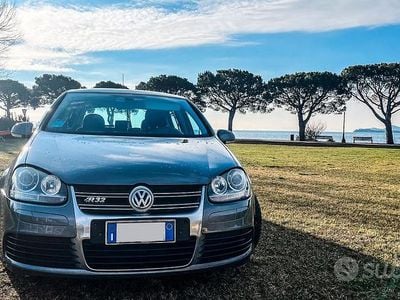 Usata VW Golf VI R 250 CV (183 kW) 2008 Grigio Utilitaria