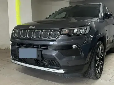 Usata Jeep Compass Limited 131 CV (96 kW) 2022 Grigio SUV