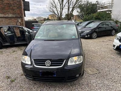 Usata VW Touran Highline 116 CV (85 kW) 2003 Nero Monovolume
