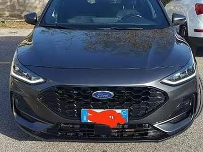 Usata Ford Focus ST-Line X 115 CV (84 kW) 2023 Grigio Berlina