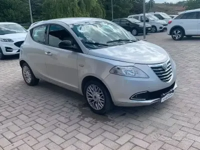 Usata Lancia Ypsilon
