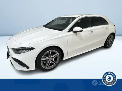 Gebraucht Mercedes A180 AMG 115 PS (84 kW) 2025 Weiß Limousine