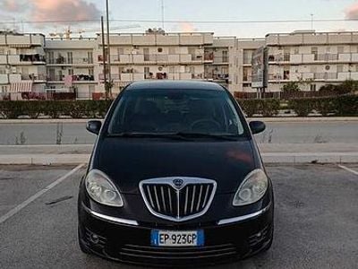 Usata Lancia Musa 95 CV (69 kW) 2012 Nero Monovolume