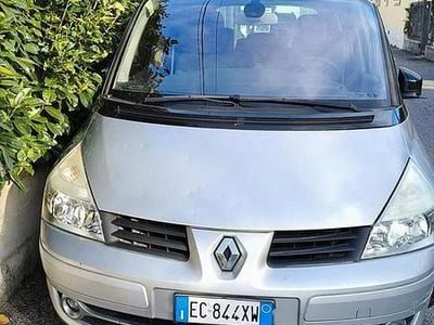 Usata Renault Espace 136 CV (100 kW) 2010 Grigio Monovolume