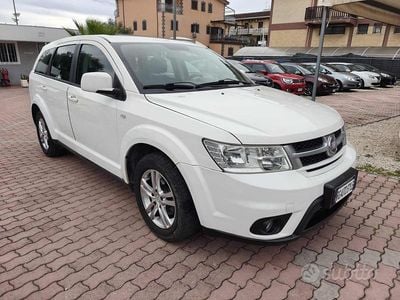Usata Fiat Freemont 140 CV (102 kW) 2012 Bianco SUV