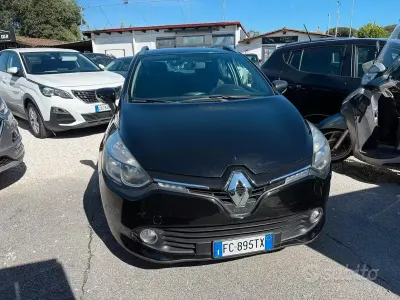 Begagnad Renault Clio GrandTour Zen 75 HK (55 kW) 2016 Svart Kombi