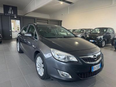 usata Opel Astra 1.7 CDTI 110CV 5 porte Cosmo