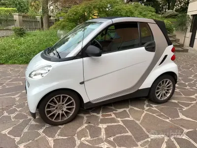 Usata Smart ForTwo Cabrio 71 CV (52 kW) 2010 Bianco Cabrio