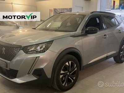 Usata Peugeot 2008 Allure 101 CV (74 kW) 2022 Grigio SUV
